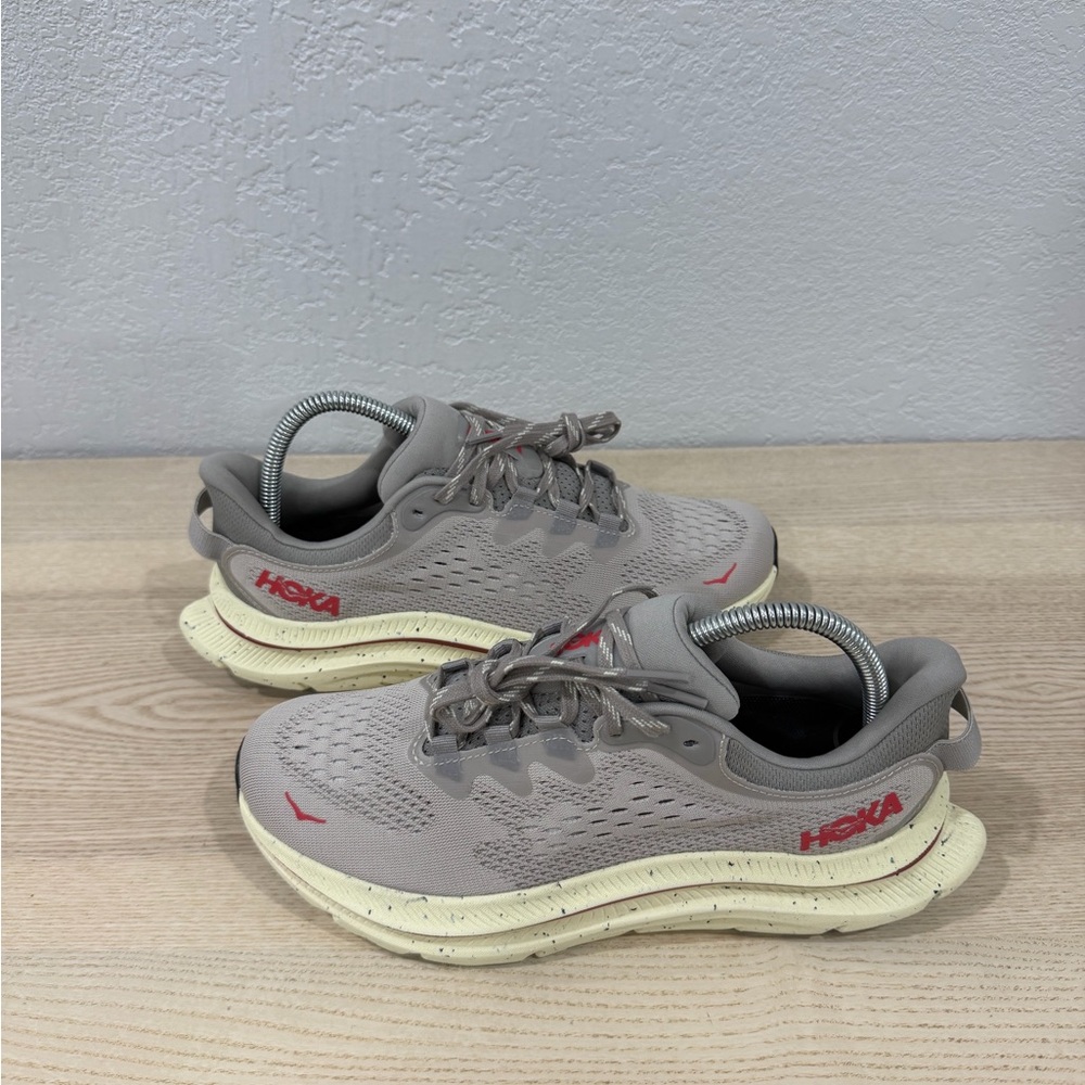 Hoka Kawana, Womens